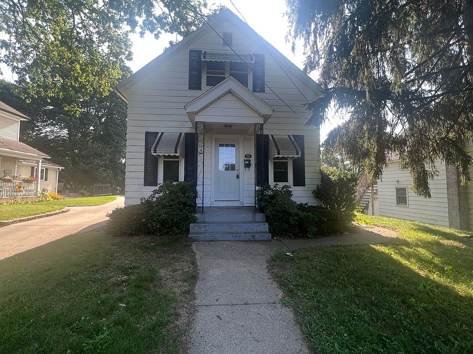 1st image of 596 Grand Ave NE