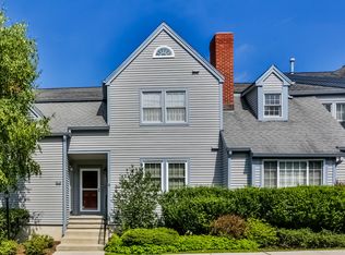 79 Gate Ridge Rd, Fairfield, CT 06825