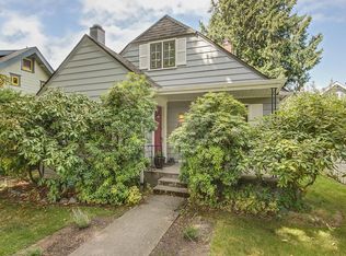 2819 33rd Ave S, Seattle, WA 98144
