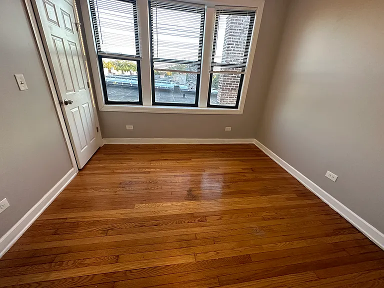 954 N Lavergne Ave #2 — Photo 9