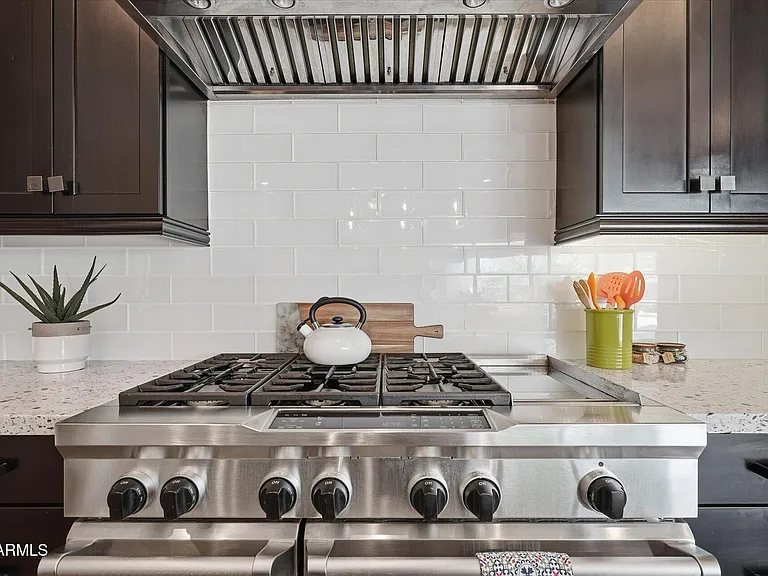 4254 E Valencia Dr — Photo 21
