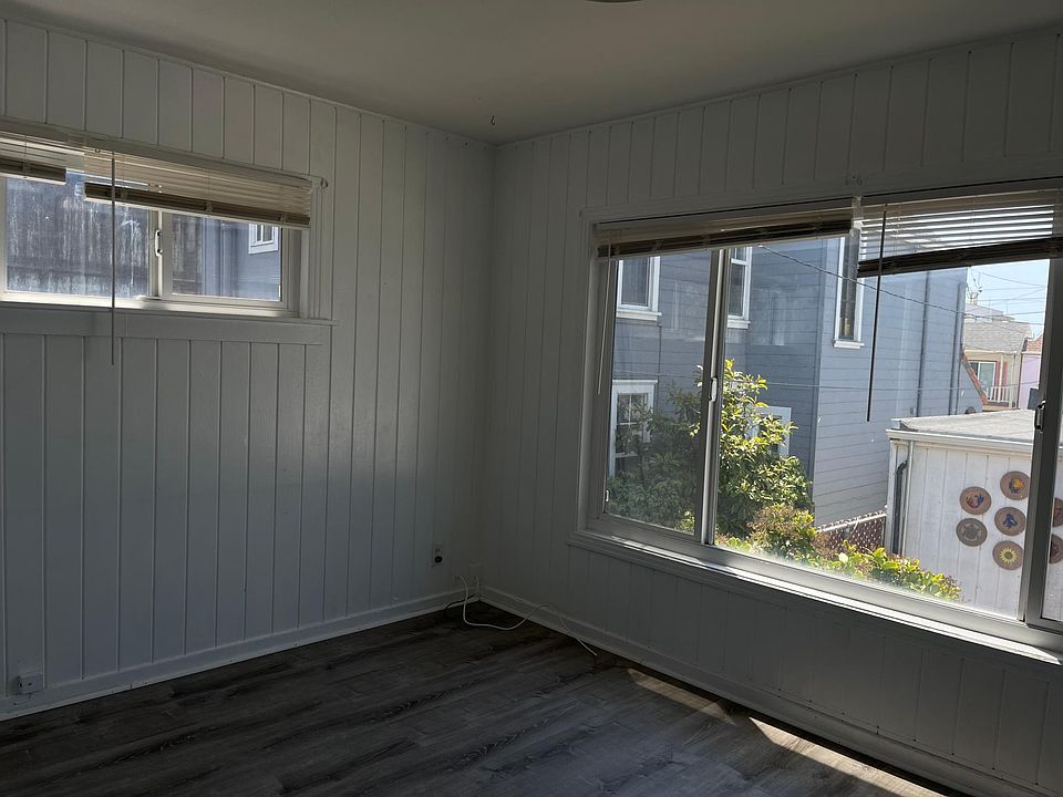1st image of 1354 48th Ave #2