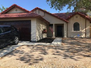 1136 Stephanie Ct, Lancaster, CA
