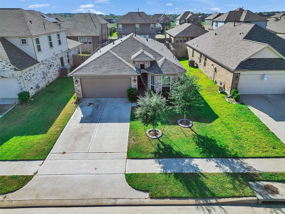 14711 Lark Sky Way