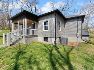 118 W Thornton Street, Paoli, IN 47454