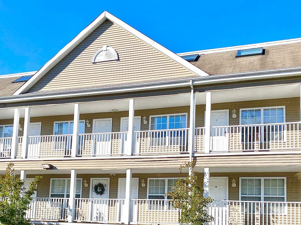 Buiding 114 duplex located on second floor. 2 flights of stairs. Garage located under this bldg