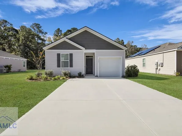 197 Hazy Ln, Hinesville, GA 31313