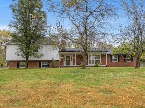 300 Tashmingo Dr, Nicholasville, KY 40356