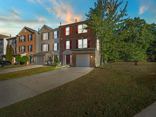 600 Saint Thomas Dr #600, Egg Harbor Township, NJ 08234