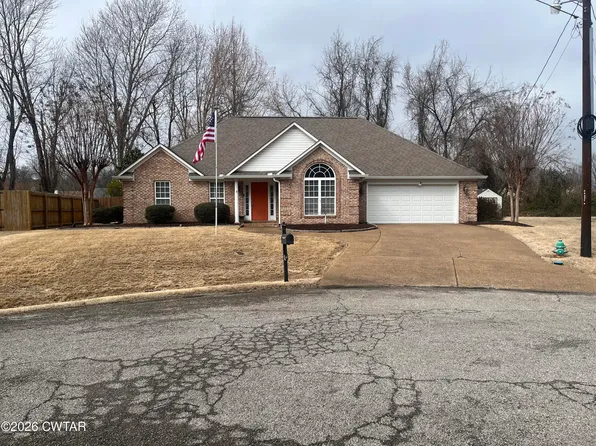 110 Spindrift Dr, Jackson, TN 38305