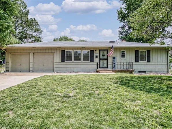 11423 Jackson Ave, Kansas City, MO 64137