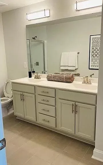 1020 Gateway Commons Cir — Photo 5
