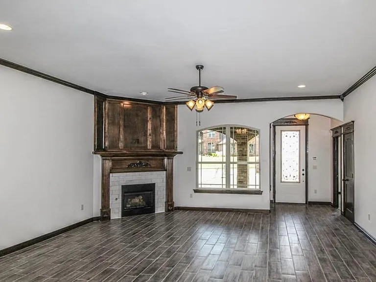 3223 Wood Valley — Photo 3