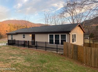 4556 Rocky Branch Rd, Walland, TN 37886