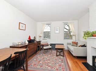 351 17th St APT 2L, Brooklyn, NY 11215