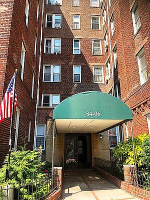 1st image of 84-06 109th St APT 6E