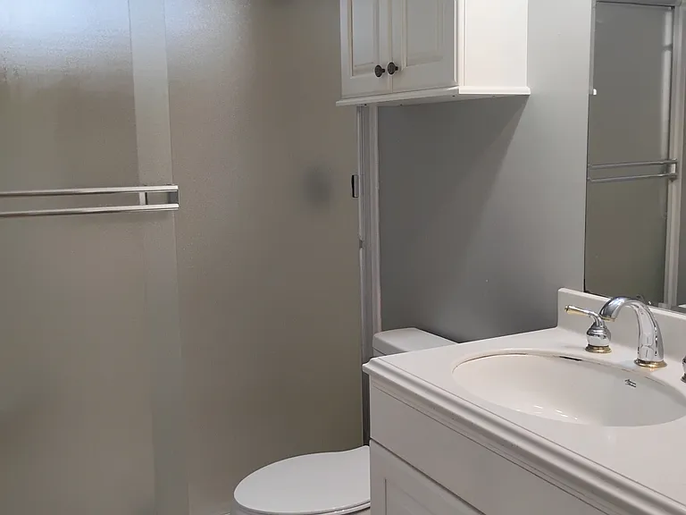 6148 NE 184th St — Photo 22