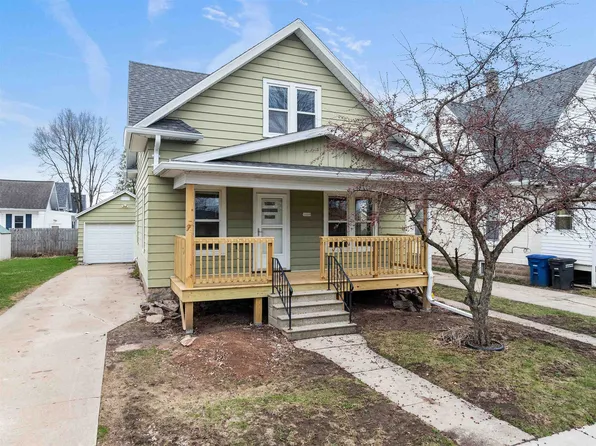 1009 W Bent Ave, Oshkosh, WI 54901