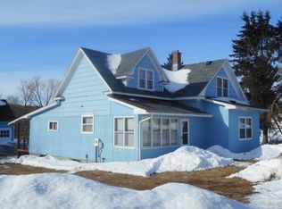 115 Hampton Ave S, Dallas, WI 54733