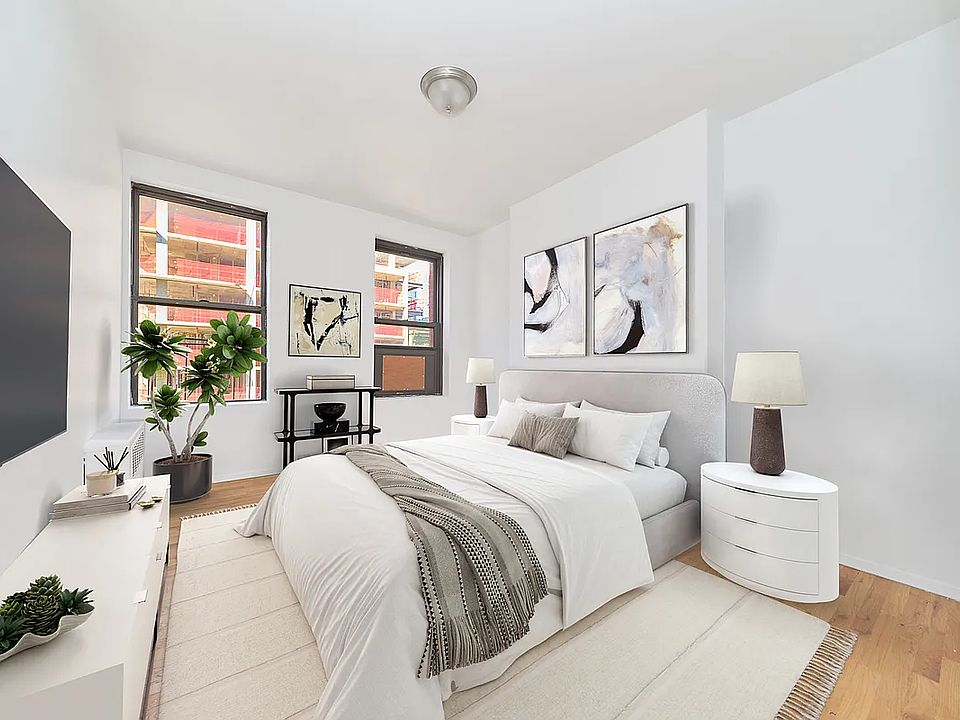 1st image of 484 9th Ave #4A