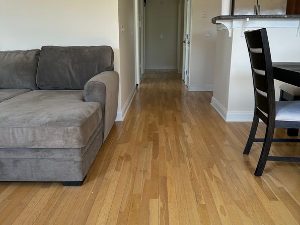 231 Douglas Ave #10