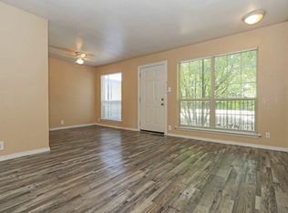 6761 Calmont Ave #104, Fort Worth, TX 76116