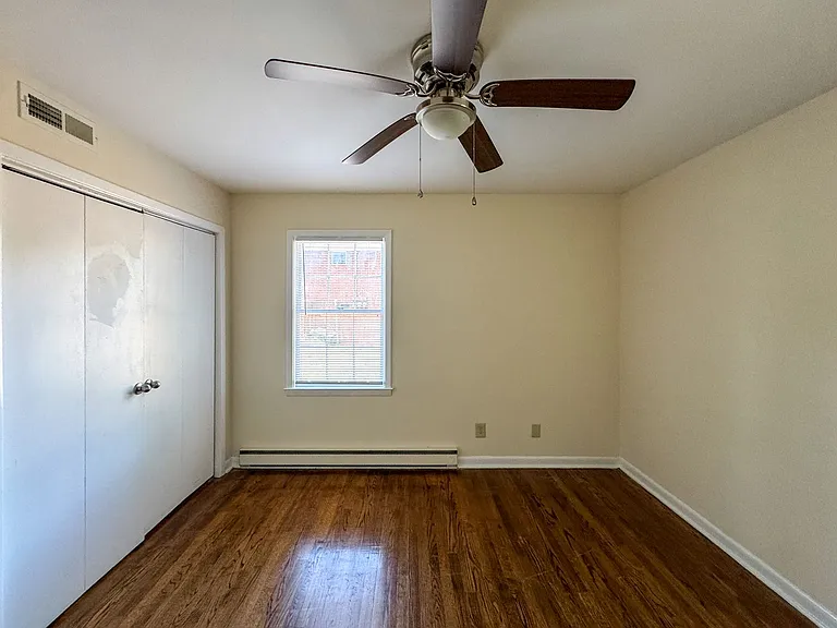 1110 W Rowan St #1 — Photo 13