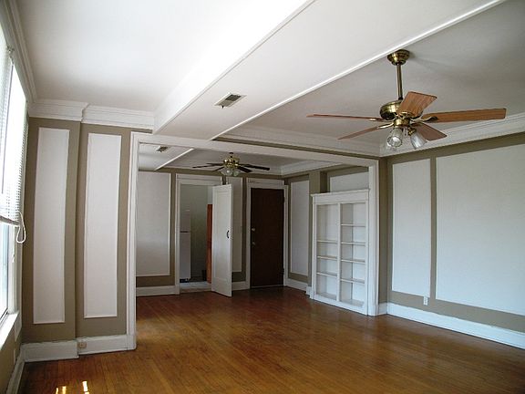 5th image of 818 W Moss Ave #E3