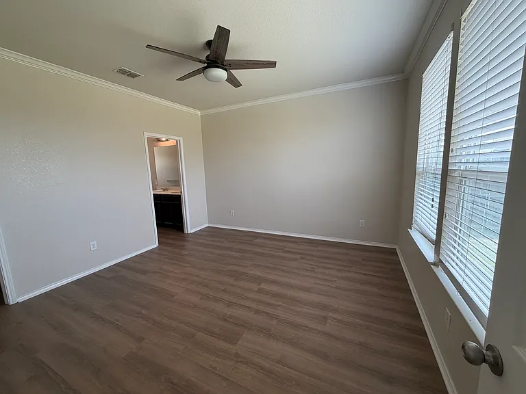 928 Rivers Creek Ln — Photo 17