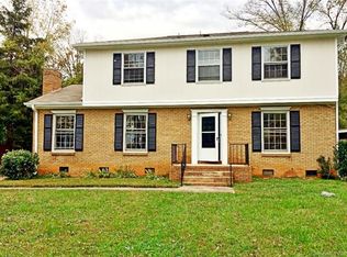 6115 Coach Hill Ln, Charlotte, NC 28212