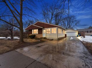 704 18th St W, Hastings, MN 55033