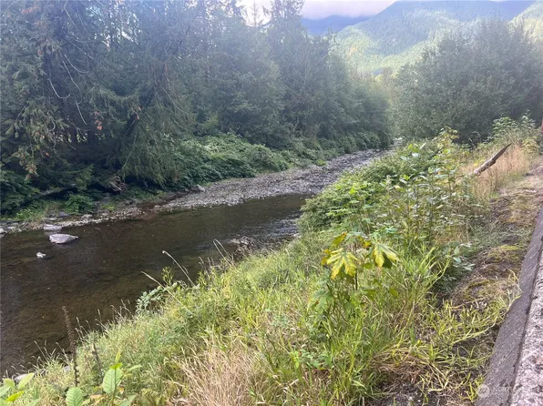 1111 State Route 508, Morton, WA 98356