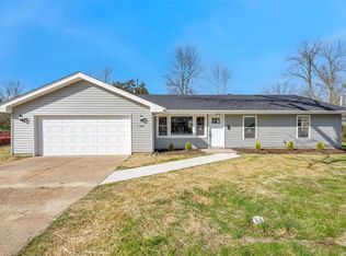 659 Westchester Ct, Saint Louis, MO 63122