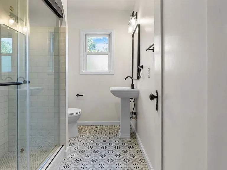 3569 Bandini Ave #1 — Photo 14