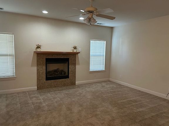 2nd image of 2130 Tienda Dr