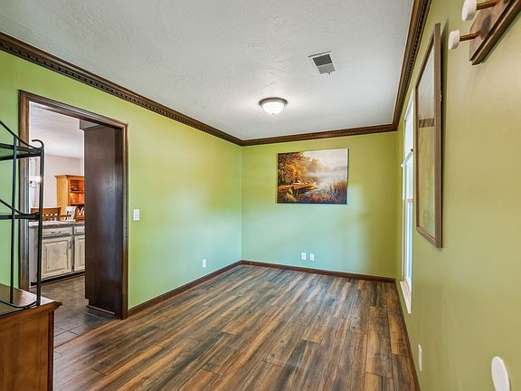5th image of 3526 Wood Bridge Dr