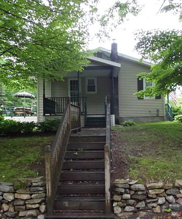 2nd image of 56 Woodlawn Ln