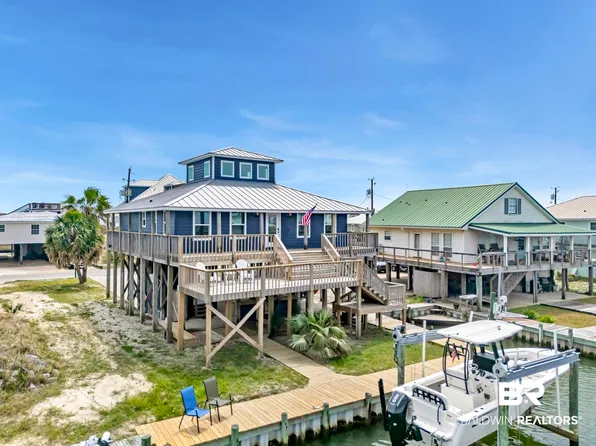2238 Mallard St, Dauphin Island, AL 36528