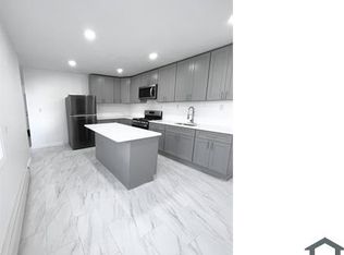 566 East St #3B, New Britain, CT 06051