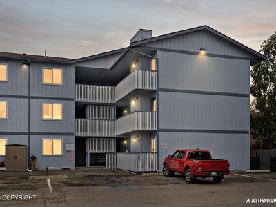 4530 Wright St APT 9, Anchorage, AK, 99507