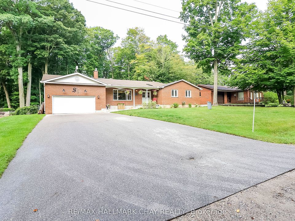 1st image of 10 Enchantment Ave