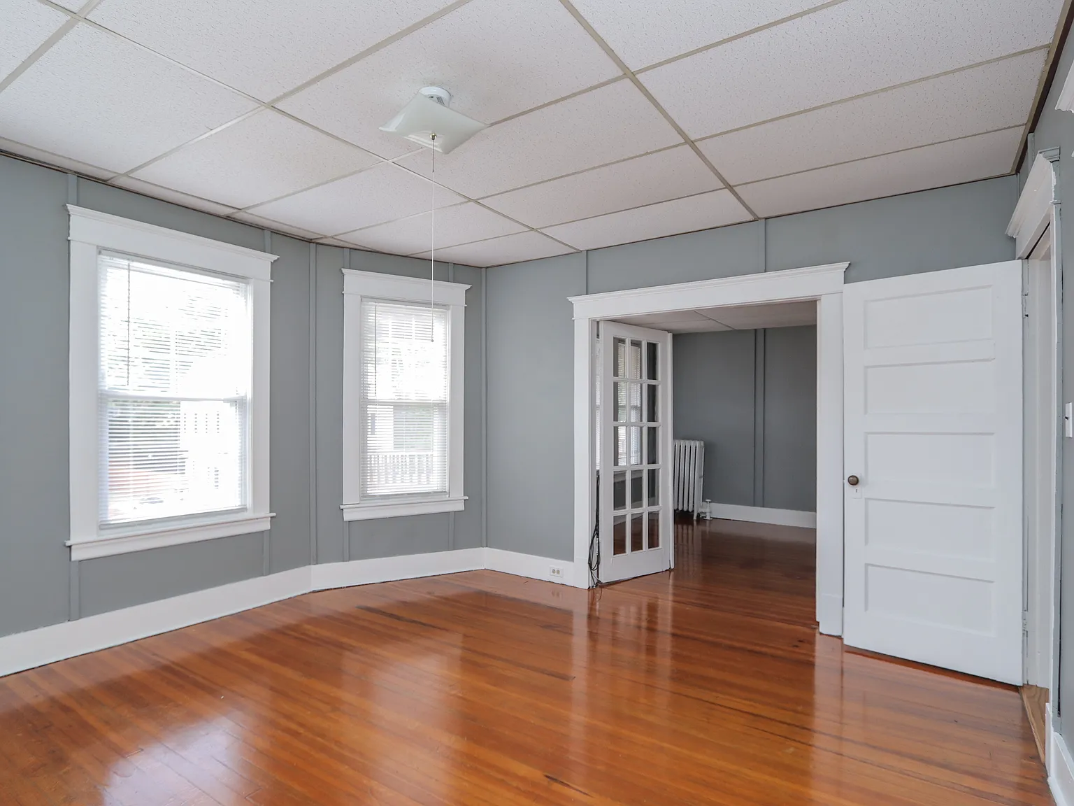 1 bed, 1000 sqft, $1,200 — Photo 1