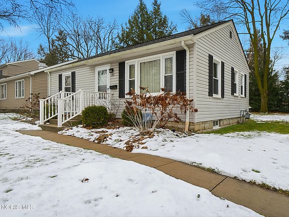 3rd image of 731 Keil Ct