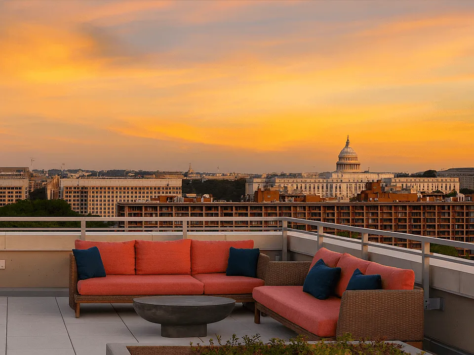 Artline Apartments