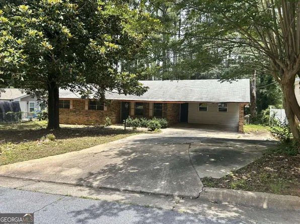 4595 Sahara Dr SW, Atlanta, GA 30331