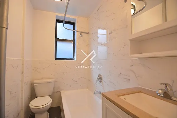 Rented by Yaffa Realty LLC | media 34