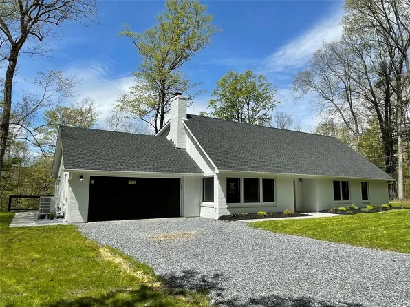16 Shunpike, Clinton Corners, NY 12514