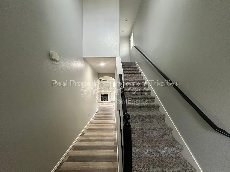 8013 W 5th Ave — Photo 2