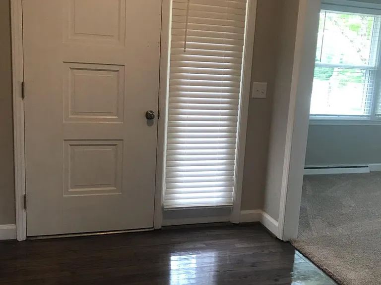 1403 Fleming Rd — Photo 10