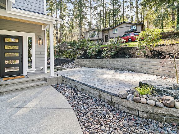 4th image of 6710 Silver Springs Drive NW